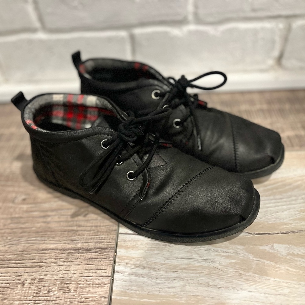 Sz 7.5 BOBS Chill Luxe ankle boots